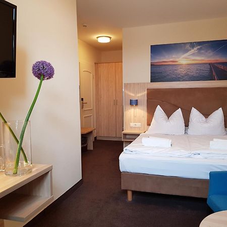 Hotel Am Alten Hafen Вісмар Екстер'єр фото