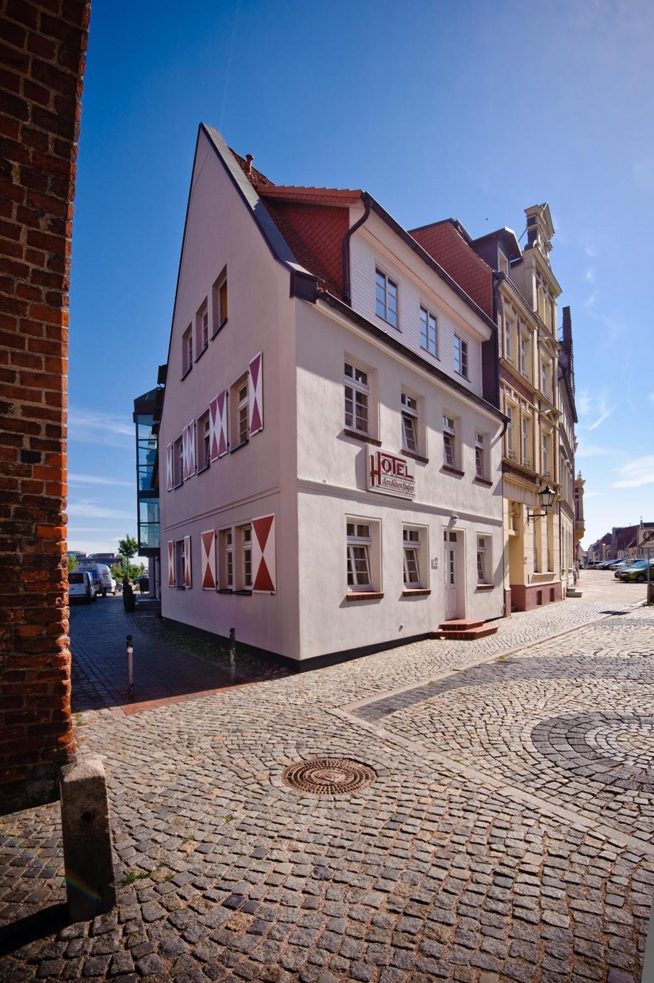 Hotel Am Alten Hafen Вісмар Екстер'єр фото