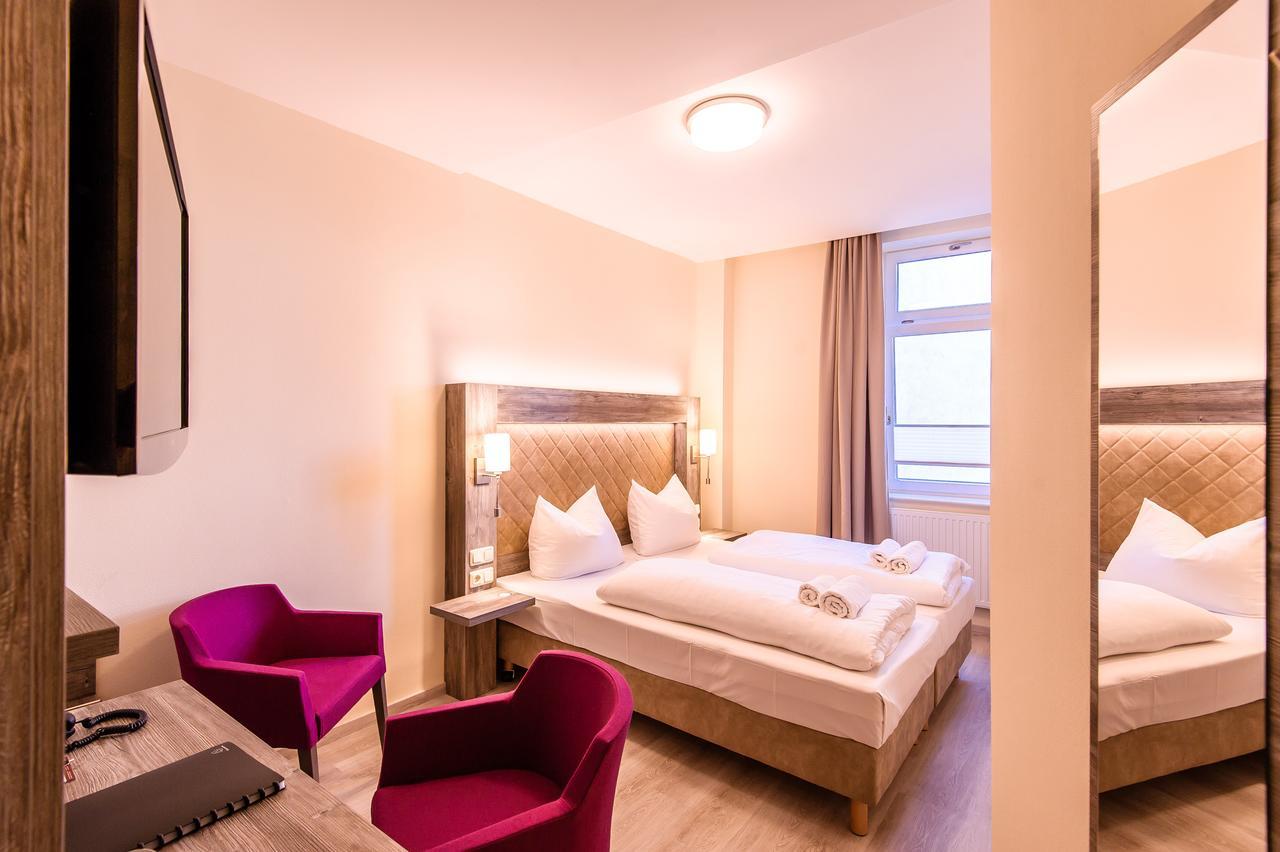Hotel Am Alten Hafen Вісмар Екстер'єр фото